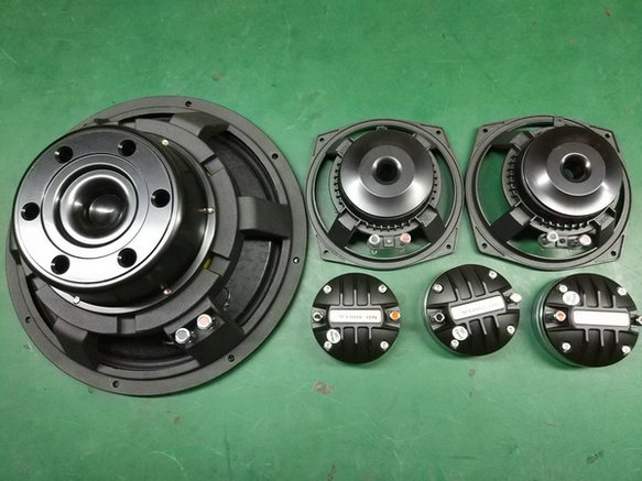 Tr&igrave;nh điều khiển W8LC.jpg