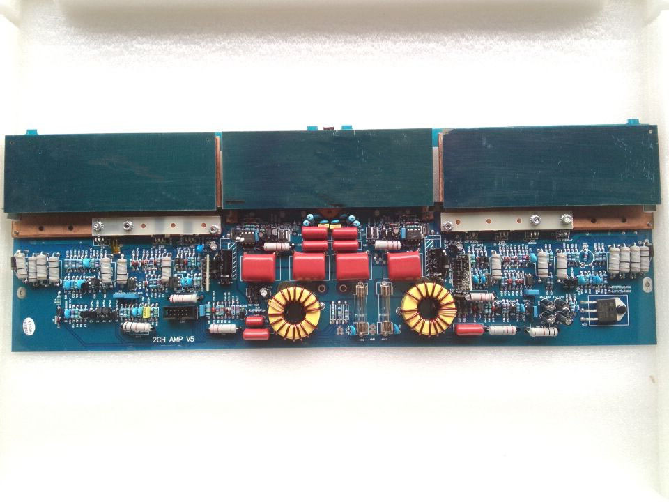 Bảng khuếch đại FP14000 2