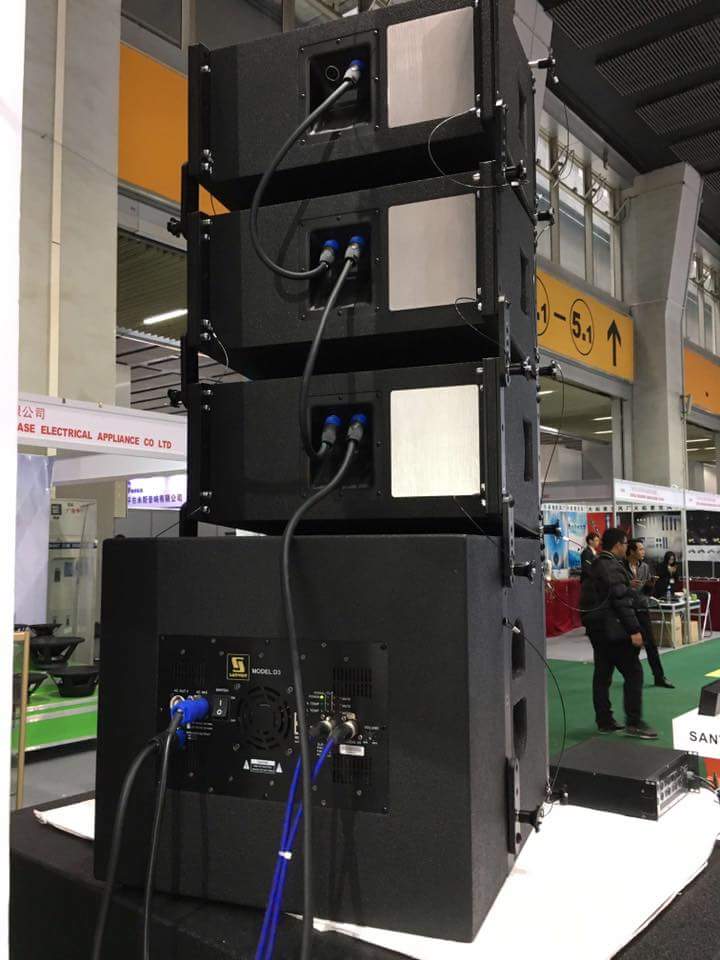 Mảng d&ograve;ng được cấp nguồn